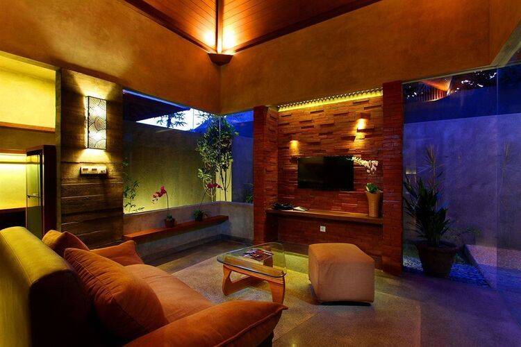 Bracha Villas