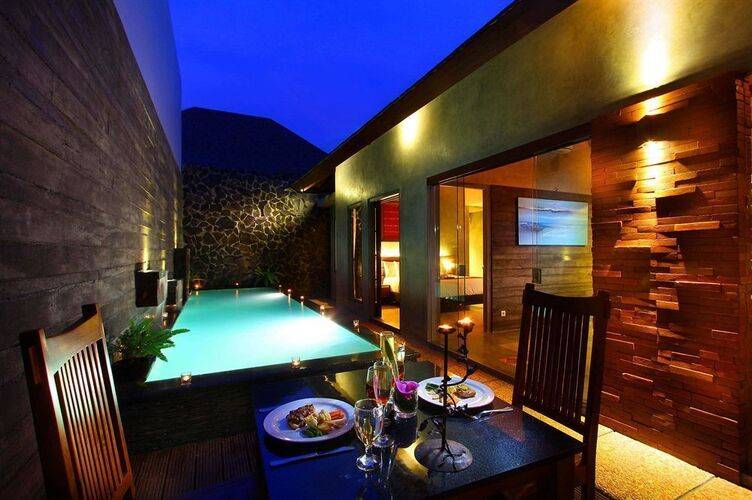Bracha Villas