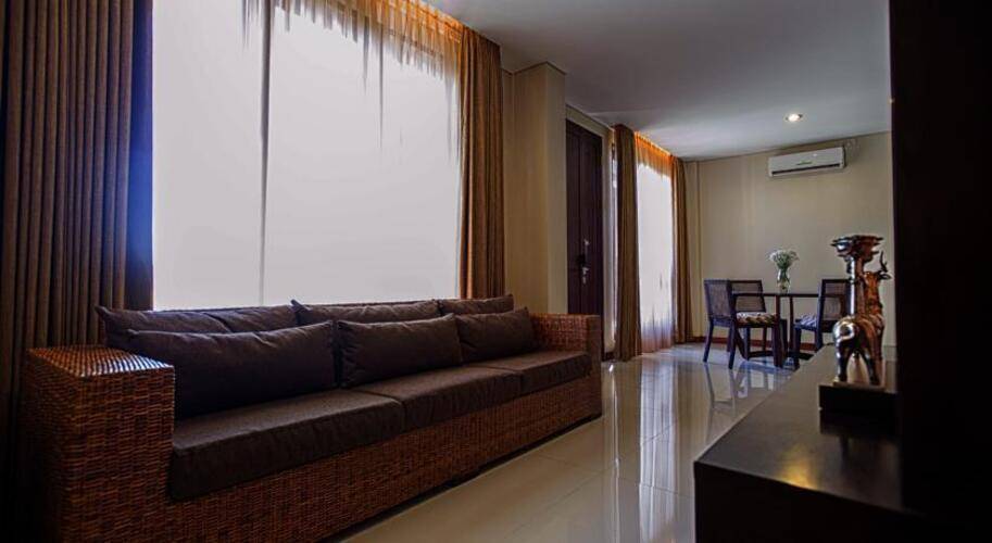 D’Djabu Hotel Seminyak