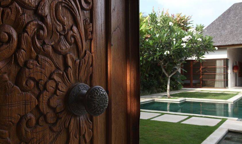 Nyaman Villas