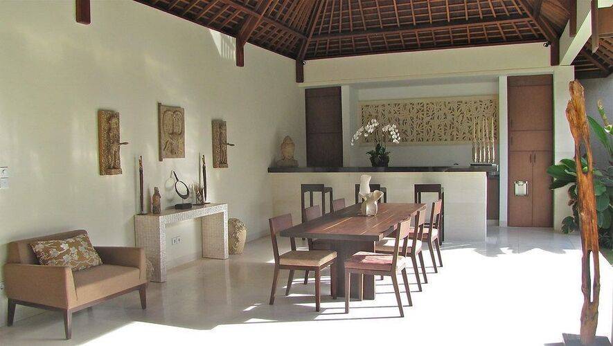Nyaman Villas