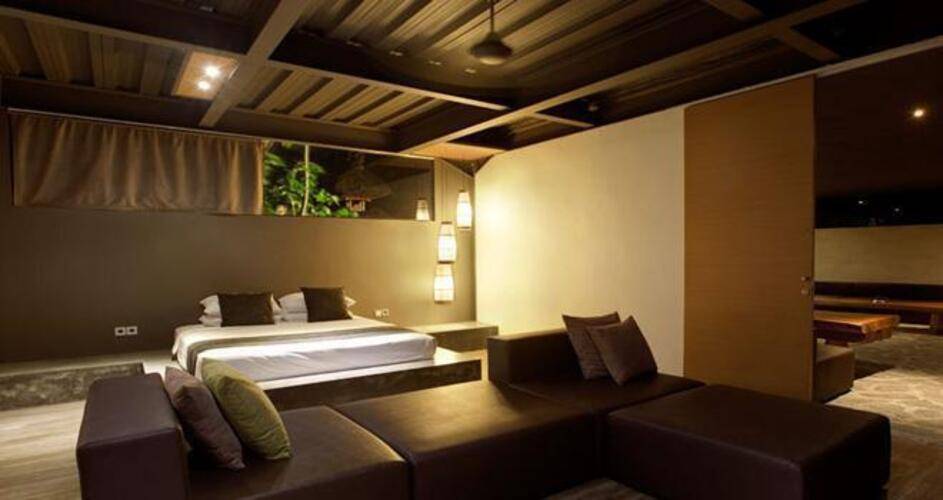 Clio Apartment
