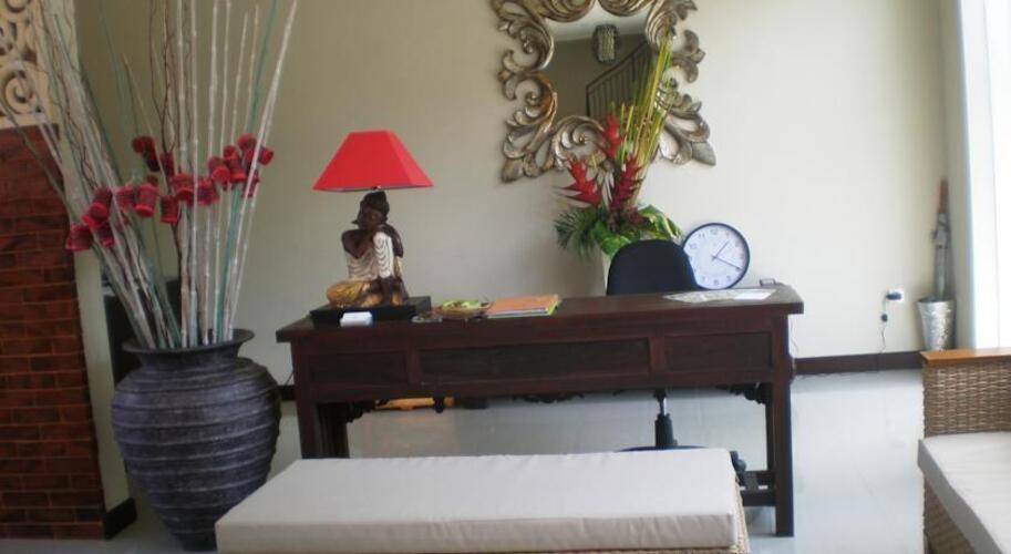 Svarna Suite Seminyak