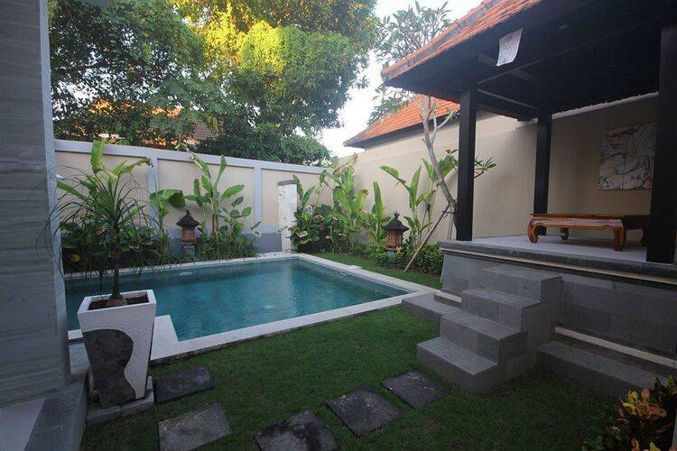 Kubal Villa And Living Seminyak