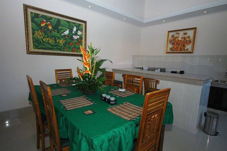Kubal Villa And Living Seminyak