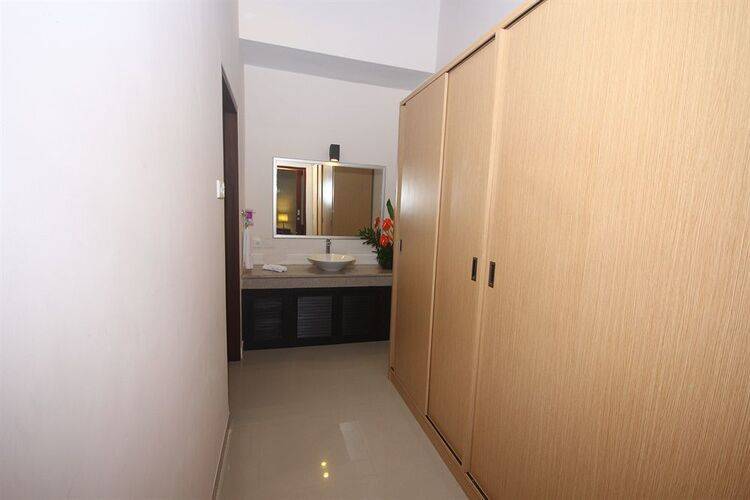 Kubal Villa And Living Seminyak