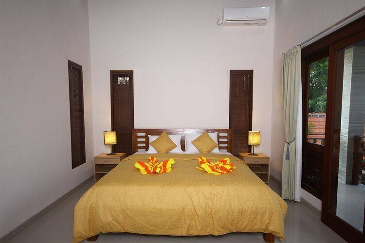 Kubal Villa And Living Seminyak