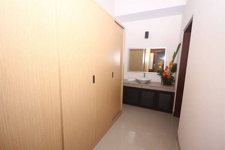 Kubal Villa And Living Seminyak