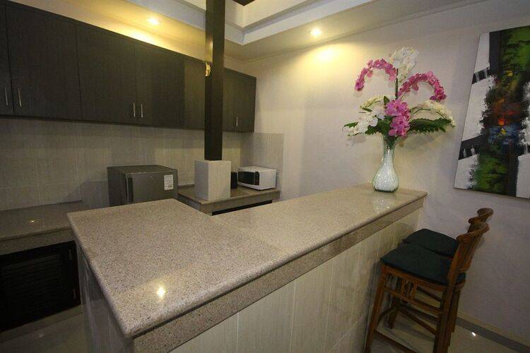 Kubal Villa And Living Seminyak