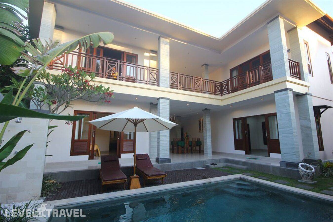 Отель Kubal Villa And Living Seminyak — Керобокан, Индонезия