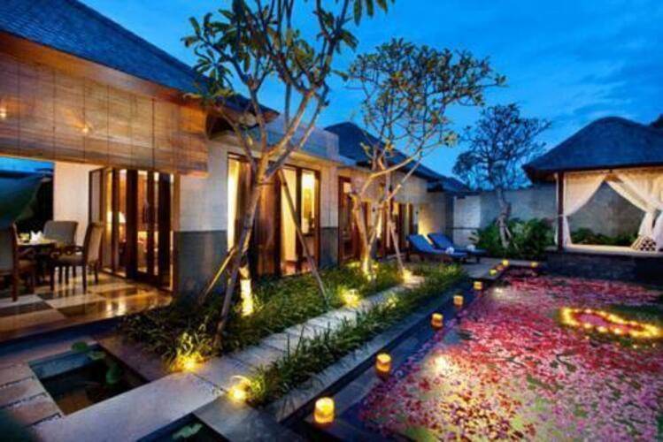 The Khayangan Dreams Villa, Seminyak