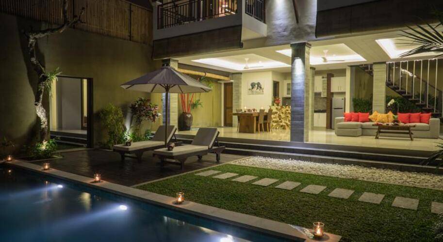 The Kumpi Villas