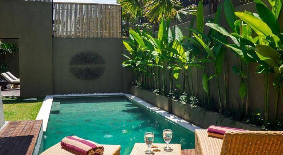 The Kumpi Villas