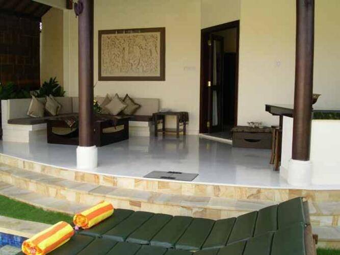 Heliconia Villa