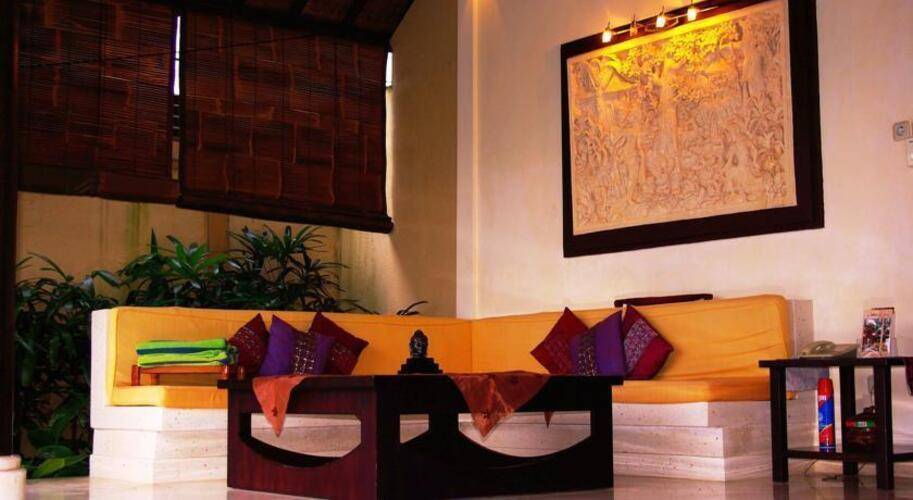 Heliconia Villa