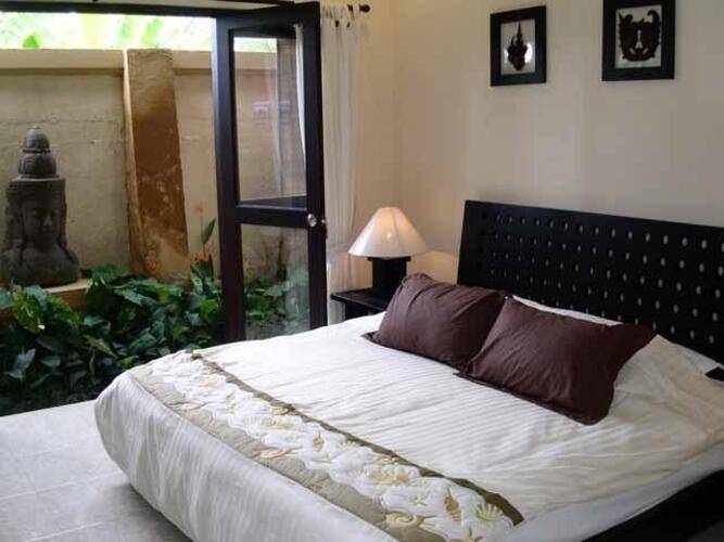 Heliconia Villa