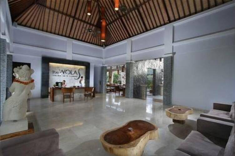 The Wolas Villas