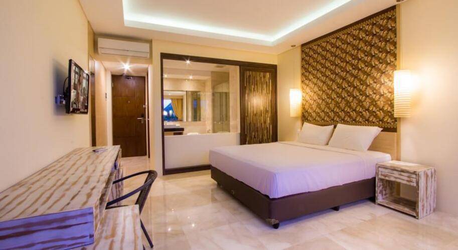 M Suite
