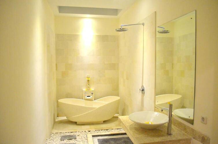Jas Green Villas And Spa