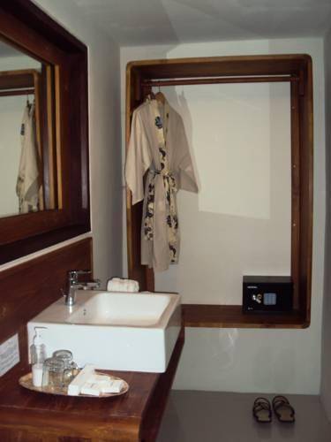 Arana Suite