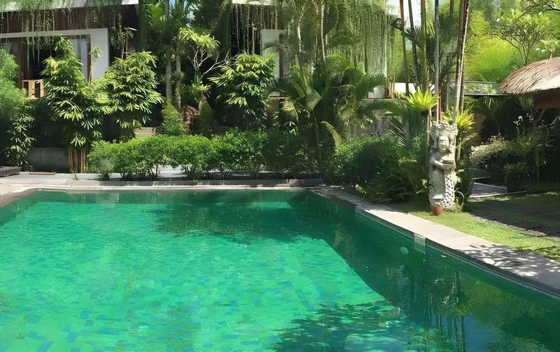 Aqua Bali Villa