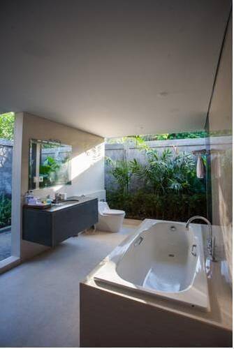 The Astari Villa And Residence