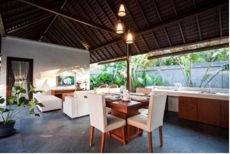 The Astari Villa And Residence