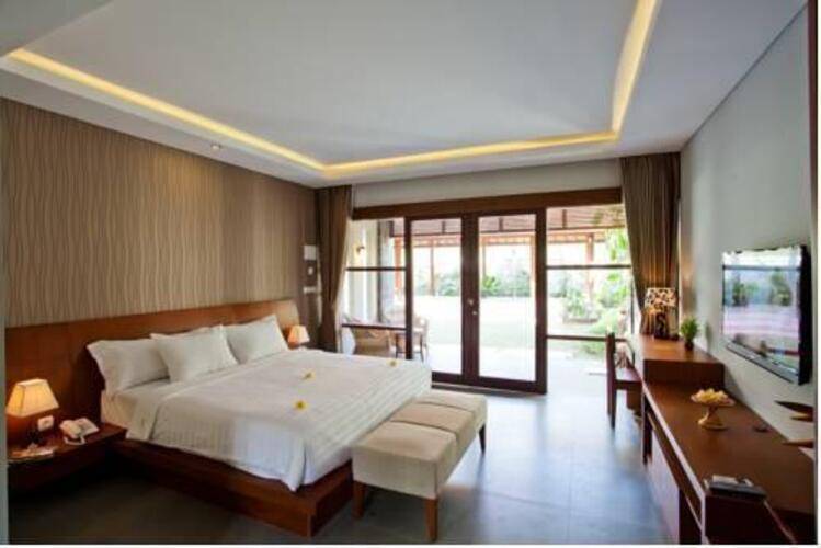 The Astari Villa And Residence