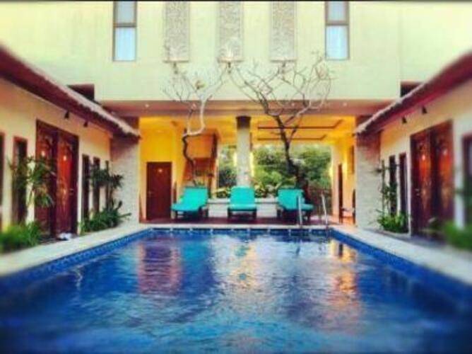 Coco De Heaven House