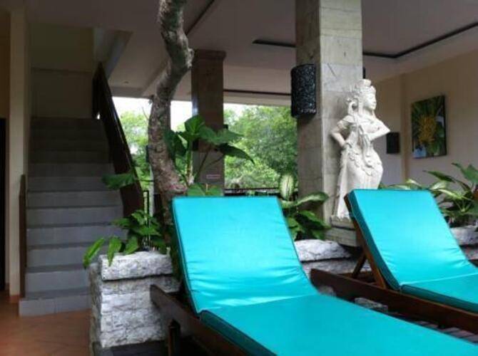 Coco De Heaven House