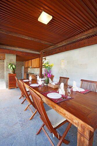 Alindra Villa