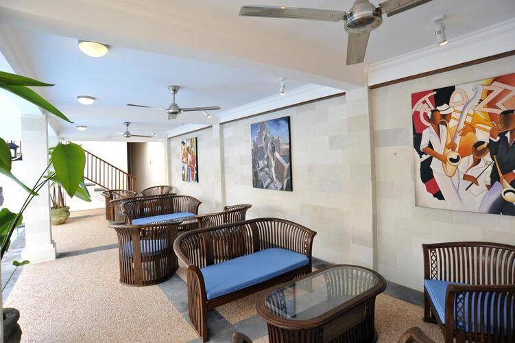 Aquarius Beach Hotel