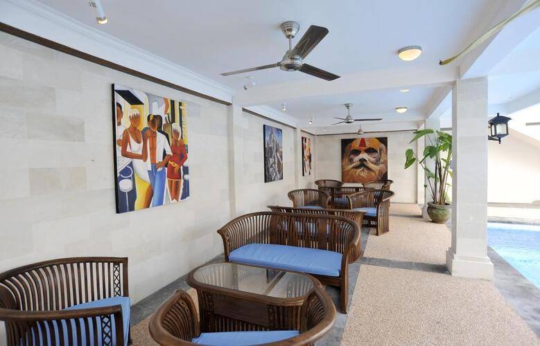 Aquarius Beach Hotel