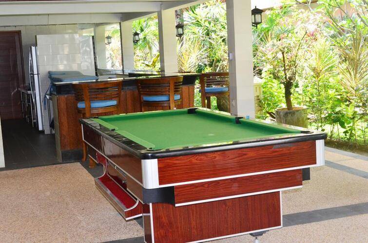 Aquarius Beach Hotel