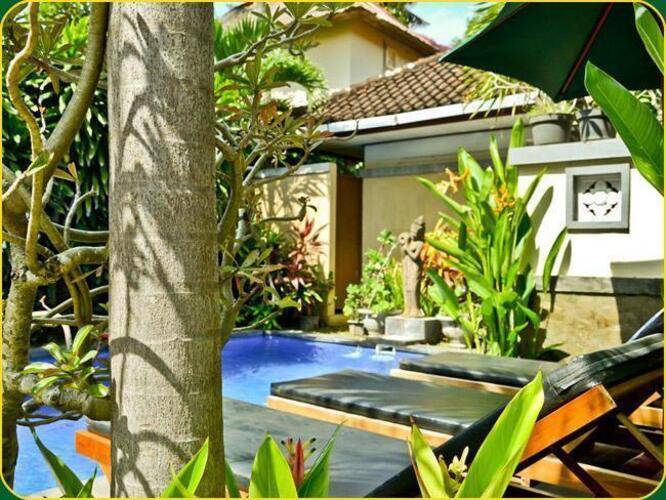 Hotel Jati And Home Stay