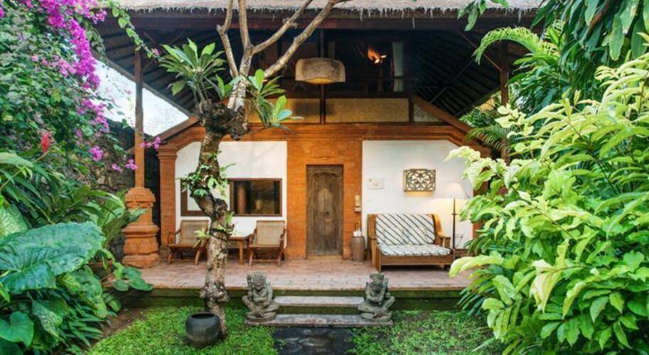 Tandjung Sari Hotel