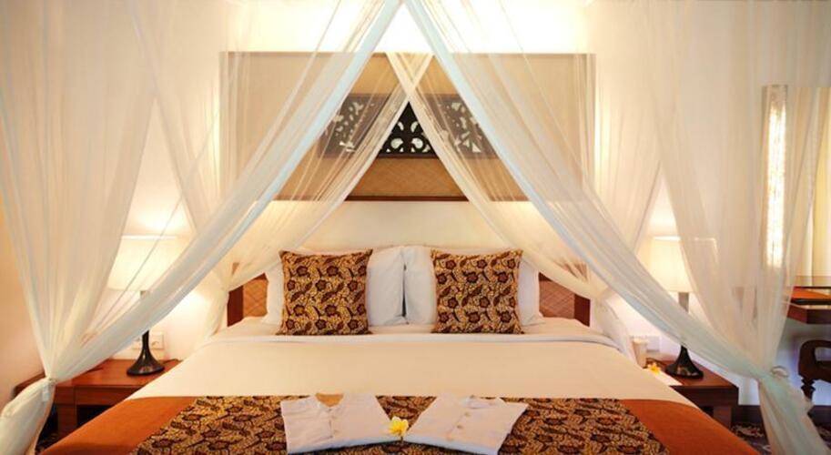 Tandjung Sari Hotel