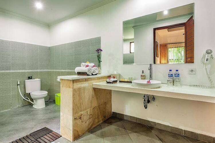 Discovery Candidasa Cottages & Villas