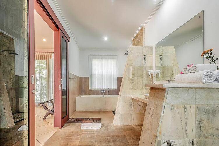 Discovery Candidasa Cottages & Villas