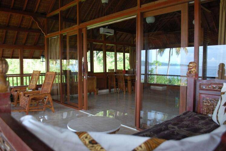 Sea Breeze Candidasa