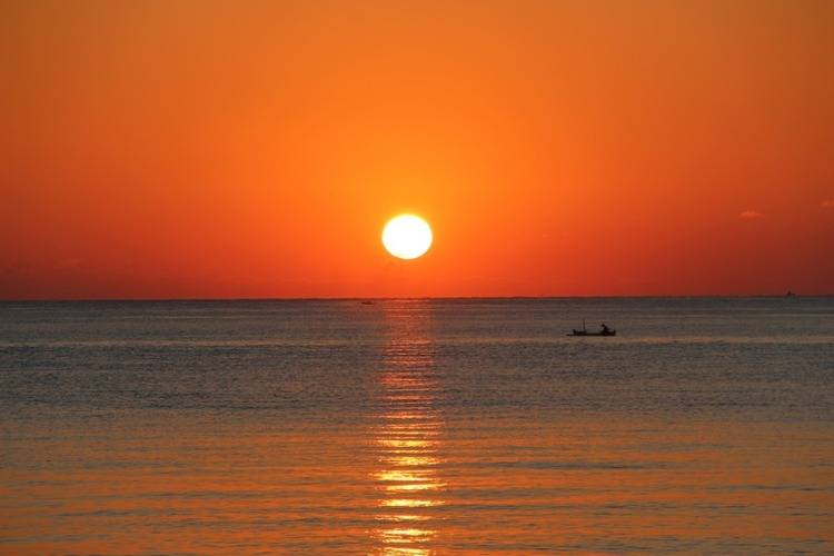 Bondalem Beach Club