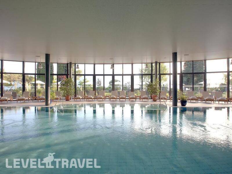 Фотография Fairmont Le Montreux Palace Hotel