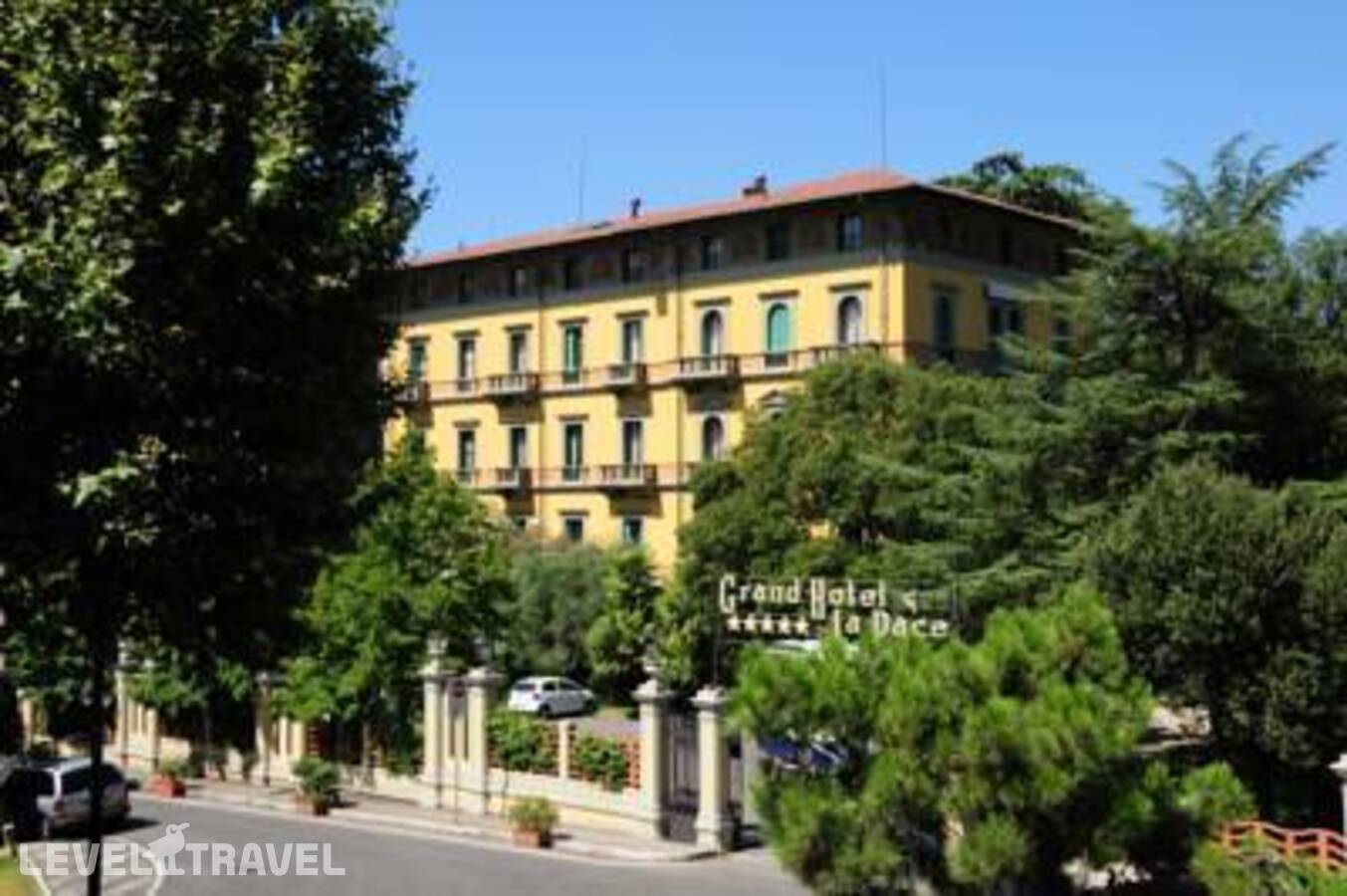Отель Grand Hotel & La Pace — Монтекатини-Терме, Италия