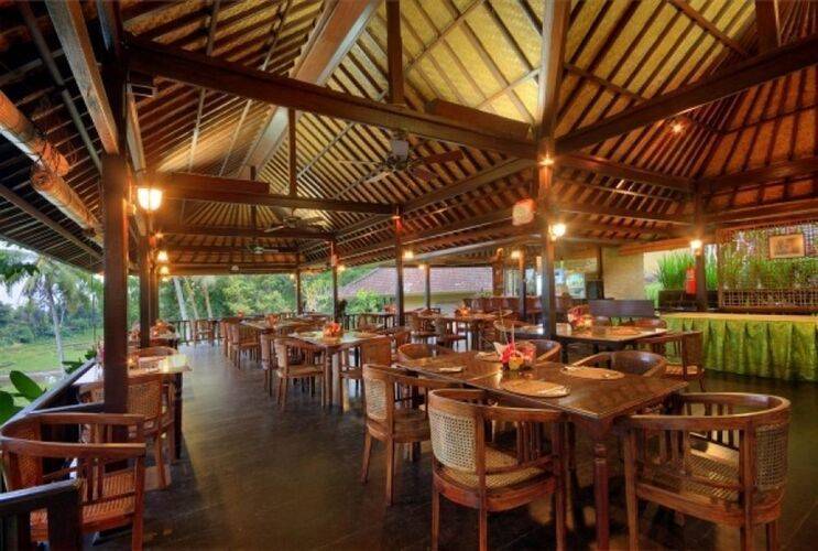 Cempaka Belimbing Villas