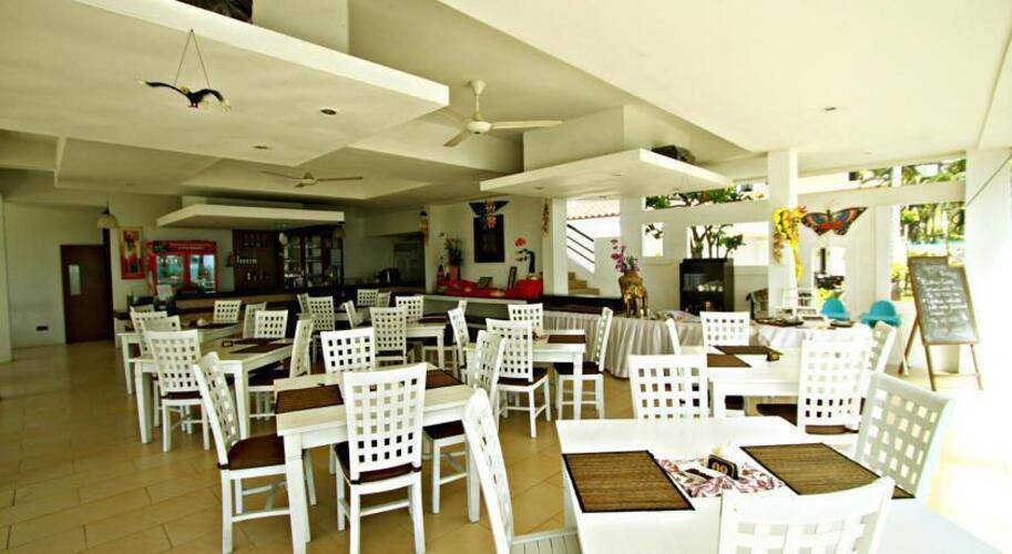 Legong Keraton Beach Hotel