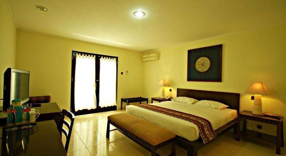 Legong Keraton Beach Hotel