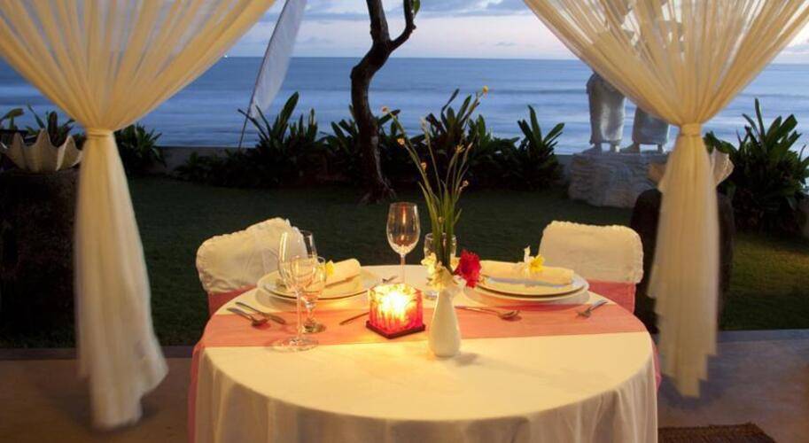 Legong Keraton Beach Hotel
