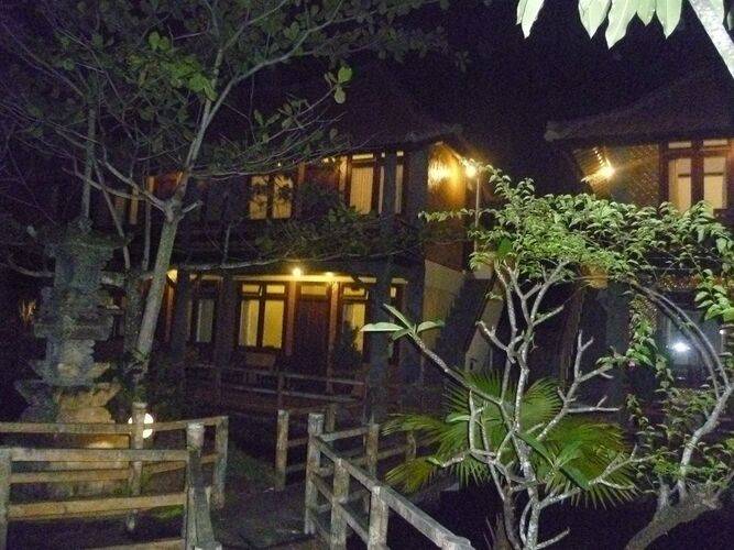 Kangkung Cottages
