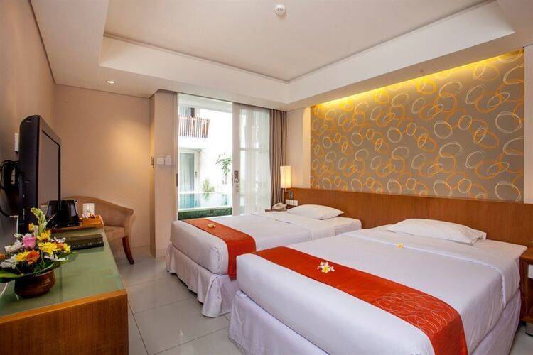 Adhi Jaya Sunset Hotel