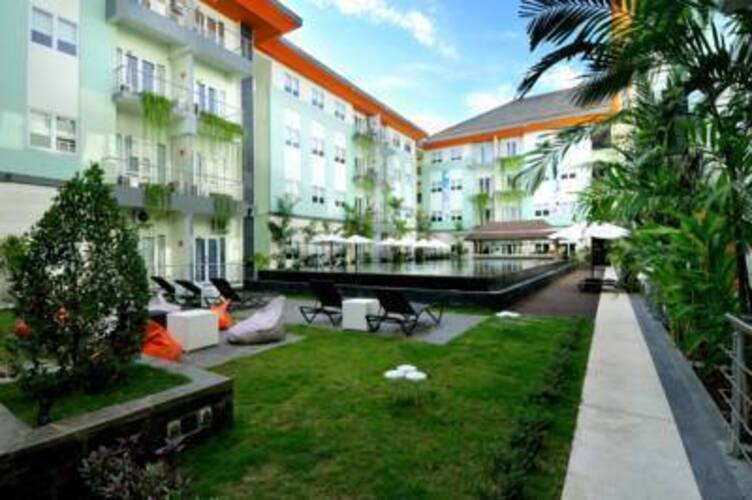 Harris Hotel & Residences Riverview Kuta